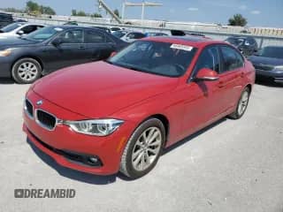 2018 BMW 3 Series 320i xDrive with VIN WBA8E5G53JNV02800, listed as a Copart auction lot 68965555 with 54,937 mi miles and Salvage title. Bid and sale history available at DreamBid. Image 1.