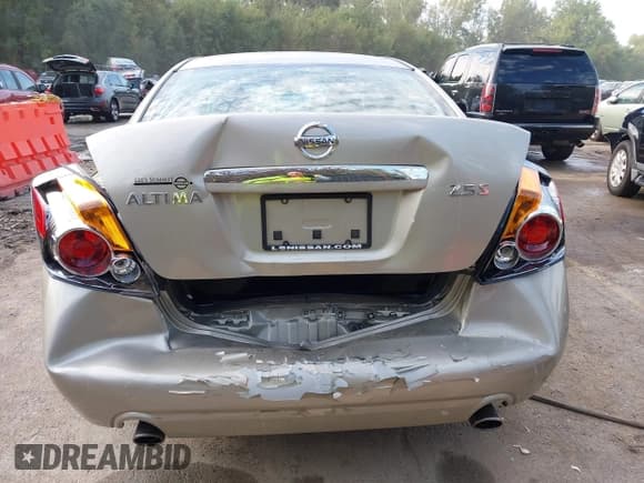 ✅ 2009 Nissan Altima S • VIN: 1N4AL21E39N466738 • Лот: 43270473. Опубликован ранее на IAAI с пробегом 104 673 миль. Бесплатный доступ к архиву аукционных продаж из США и подробный отчёт об истории автомобиля на DreamBid. Изображение 16.