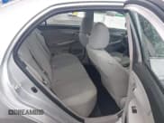 ✅ 2013 Toyota Corolla L • VIN: 5YFBU4EE8DP189405 • Лот: 43420943. Опубликован ранее на IAAI с пробегом 71 449 миль. Бесплатный доступ к архиву аукционных продаж из США и подробный отчёт об истории автомобиля на DreamBid. Изображение 8.