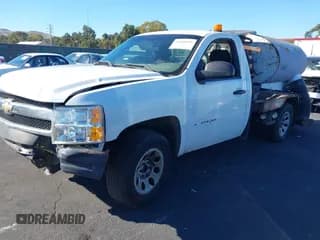 ✅ 2011 Chevrolet Silverado 1500 Work Truck • VIN: 1GCNCPEX1BZ307512 • Lot: 43480692. Wystawiony na IAAI z przebiegiem 177 194 mil. Bezpłatny archiwum sprzedaży aukcyjnych z USA i szczegółowy raport historii pojazdu na DreamBid. Zdjęcie 2.