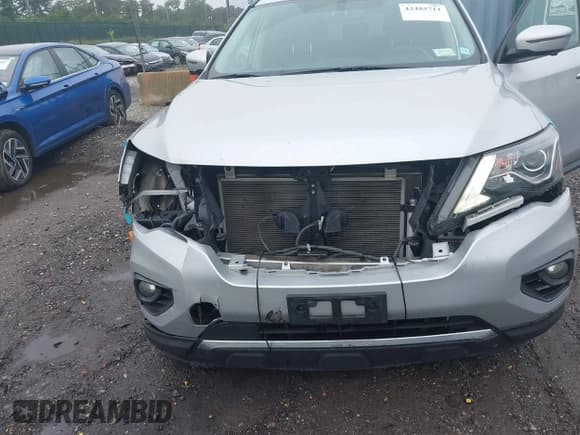 ✅ 2019 Nissan Pathfinder SV • VIN: 5N1DR2MM2KC621799 • Lot: 42485711. Listed on IAAI with 63,973 mi. Free auction sales archive from the USA and detailed vehicle history report at DreamBid. Image 6.