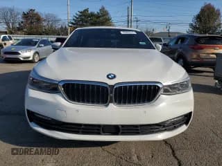 ✅ 2018 BMW 6 Series 640i xDrive • VIN: WBAJV6C53JBK07288 • Lot: 93085515. Wystawiony na Copart z przebiegiem 88 339 mil. Bezpłatny archiwum sprzedaży aukcyjnych z USA i szczegółowy raport historii pojazdu na DreamBid. Zdjęcie 5.