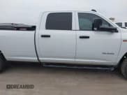 ✅ 2022 Ram 2500 Tradesman • VIN: 3C6UR5HJ4NG354406 • Лот: 41979979. Опубликован ранее на IAAI с пробегом 79 649 миль. Бесплатный доступ к архиву аукционных продаж из США и подробный отчёт об истории автомобиля на DreamBid. Изображение 13.