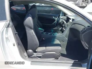 ✅ 2012 Hyundai Genesis Coupe Premium • VIN: KMHHT6KD9CU077844 • Lot: 41996656. Wystawiony na IAAI z przebiegiem 49 727 mil. Bezpłatny archiwum sprzedaży aukcyjnych z USA i szczegółowy raport historii pojazdu na DreamBid. Zdjęcie 5.