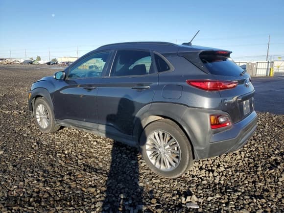 ✅ 2018 Hyundai Kona SEL • VIN: KM8K6CAA4JU148965 • Lot: 90759485. Listed on Copart with 75,223 mi. Free auction sales archive from the USA and detailed vehicle history report at DreamBid. Image 2.