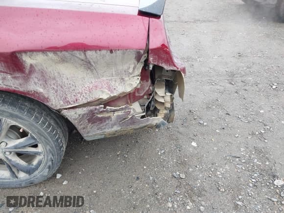 ✅ 2022 Dodge Challenger SXT • VIN: 2C3CDZGG4NH172239 • Lot: 42153079. Wystawiony na IAAI z przebiegiem 60 296 mil. Bezpłatny archiwum sprzedaży aukcyjnych z USA i szczegółowy raport historii pojazdu na DreamBid. Zdjęcie 6.