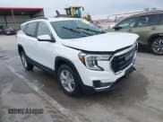 ✅ 2022 GMC Terrain SLE • VIN: 3GKALTEV2NL139045 • Lot: 41974973. Wystawiony na IAAI z przebiegiem 70 053 mil. Bezpłatny archiwum sprzedaży aukcyjnych z USA i szczegółowy raport historii pojazdu na DreamBid. Zdjęcie 1.
