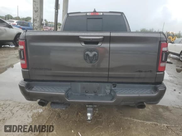 ✅ 2021 Ram 1500 Laramie • VIN: 1C6SRFJT9MN510700 • Лот: 85900065. Опубликован ранее на Copart с пробегом 96 017 миль. Бесплатный доступ к архиву аукционных продаж из США и подробный отчёт об истории автомобиля на DreamBid. Изображение 6.