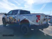 ✅ 2023 Chevrolet Silverado 1500 LT Trail Boss • VIN: 3GCUDFED3PG197885 • Lot: 41733427. Wystawiony na IAAI z przebiegiem 64 911 mil. Bezpłatny archiwum sprzedaży aukcyjnych z USA i szczegółowy raport historii pojazdu na DreamBid. Zdjęcie 3.