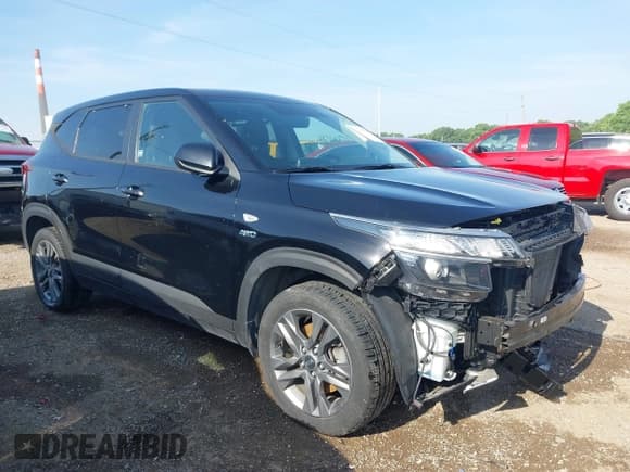 ✅ 2021 Kia Seltos LX • VIN: KNDEPCAAXM7061184 • Lot: 42618219. Listed on IAAI with 71,435 mi. Free auction sales archive from the USA and detailed vehicle history report at DreamBid. Image 1.