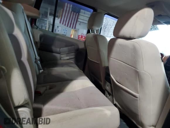 ✅ 2007 Ford Explorer XLT • VIN: 1FMEU73E07UB50439 • Lot: 57464915. Listed on Copart with 198,230 mi. Free auction sales archive from the USA and detailed vehicle history report at DreamBid. Image 11.