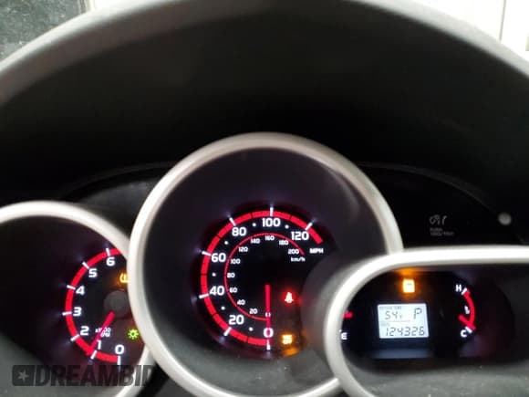 ✅ 2010 Pontiac Vibe 1SA • VIN: 5Y2SP6E81AZ420112 • Lot: 90787795. Wystawiony na Copart z przebiegiem 124 326 mil. Bezpłatny archiwum sprzedaży aukcyjnych z USA i szczegółowy raport historii pojazdu na DreamBid. Zdjęcie 9.