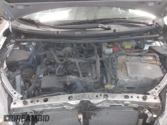 ✅ 2012 Toyota Prius One • VIN: JTDKDTB32C1502772 • Лот: 43799913. Опубликован ранее на IAAI с пробегом 215 480 миль. Бесплатный доступ к архиву аукционных продаж из США и подробный отчёт об истории автомобиля на DreamBid. Изображение 10.