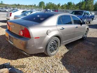 2010 Chevrolet Malibu 1LT z VIN 1G1ZC5EB8AF181006, wystawiony jako IAAI lot #43514320 z przebiegiem Nie podano mil oraz . Historia ofert i sprzedaży dostępna na DreamBid. Obrazek 4.