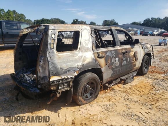 ✅ 2019 Chevrolet Tahoe Commercial • VIN: 1GNLCDEC7KR242739 • Lot: 85750395. Wystawiony na Copart z przebiegiem Nie podano. Bezpłatny archiwum sprzedaży aukcyjnych z USA i szczegółowy raport historii pojazdu na DreamBid. Zdjęcie 3.