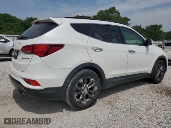 ✅ 2017 Hyundai Santa Fe 2.0T • VIN: 5XYZU4LA9HG430414 • Lot: 60644885. Listed on Copart with 196,073 mi. Free auction sales archive from the USA and detailed vehicle history report at DreamBid. Image 3.