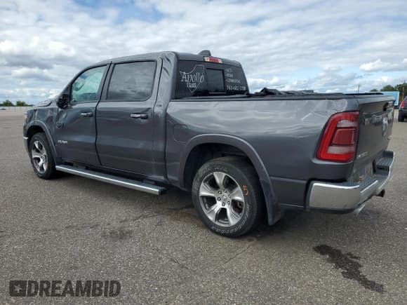✅ 2021 Ram 1500 Laramie • VIN: 1C6SRFJT2MN651799 • Лот: 71916495. Опубликован ранее на Copart с пробегом 135 186 миль. Бесплатный доступ к архиву аукционных продаж из США и подробный отчёт об истории автомобиля на DreamBid. Изображение 2.