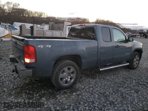 ✅ 2011 GMC Sierra 1500 SLE • VIN: 1GTR2VE3XBZ322435 • Лот: 92726085. Опубликован ранее на Copart с пробегом 257 030 миль. Бесплатный доступ к архиву аукционных продаж из США и подробный отчёт об истории автомобиля на DreamBid. Изображение 3.