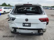 ✅ 2022 Volkswagen Tiguan S • VIN: 3VV0B7AX2NM123058 • Lot: 69807555. Wystawiony na Copart z przebiegiem 40 931 mil. Bezpłatny archiwum sprzedaży aukcyjnych z USA i szczegółowy raport historii pojazdu na DreamBid. Zdjęcie 6.