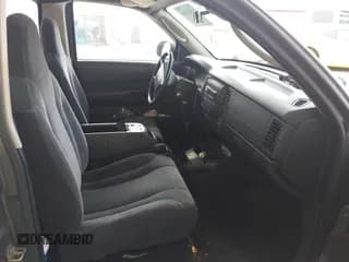 ✅ 2003 Dodge Dakota • VIN: 1D7FL16XX3S296008 • Lot: 42393154. Wystawiony na IAAI z przebiegiem 196 734 mil. Bezpłatny archiwum sprzedaży aukcyjnych z USA i szczegółowy raport historii pojazdu na DreamBid. Zdjęcie 5.