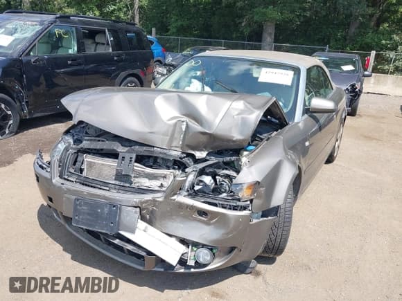 ✅ 2005 Audi A4 1.8T • VIN: WAUAC48H45K008995 • Lot: 42947928. Wystawiony na IAAI z przebiegiem 129 217 mil. Bezpłatny archiwum sprzedaży aukcyjnych z USA i szczegółowy raport historii pojazdu na DreamBid. Zdjęcie 6.