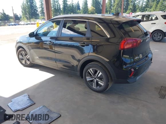 ✅ 2022 Kia Niro EX Premium • VIN: KNDCE3LC5N5493822 • Лот: 42662763. Опубликован ранее на IAAI с пробегом 103 061 миль. Бесплатный доступ к архиву аукционных продаж из США и подробный отчёт об истории автомобиля на DreamBid. Изображение 3.