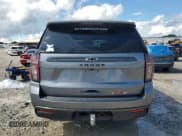 ✅ 2021 Chevrolet Tahoe RST • VIN: 1GNSKRKD7MR396282 • Lot: 81748315. Wystawiony na Copart z przebiegiem 138 812 mil. Bezpłatny archiwum sprzedaży aukcyjnych z USA i szczegółowy raport historii pojazdu na DreamBid. Zdjęcie 6.