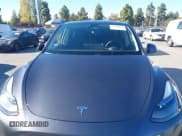 ✅ 2023 Tesla Model Y • VIN: 7SAYGDED5PF980101 • Lot: 43569848. Wystawiony na IAAI z przebiegiem 34 394 mil. Bezpłatny archiwum sprzedaży aukcyjnych z USA i szczegółowy raport historii pojazdu na DreamBid. Zdjęcie 10.