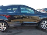 ✅ 2014 Ford Escape Titanium • VIN: 1FMCU9J93EUD13221 • Лот: 43700094. Опубликован ранее на IAAI с пробегом 144 260 миль. Бесплатный доступ к архиву аукционных продаж из США и подробный отчёт об истории автомобиля на DreamBid. Изображение 14.