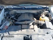 ✅ 2015 Ford Expedition XLT • VIN: 1FMJU1JT9FEF25413 • Lot: 42727561. Wystawiony na IAAI z przebiegiem 193 740 mil. Bezpłatny archiwum sprzedaży aukcyjnych z USA i szczegółowy raport historii pojazdu na DreamBid. Zdjęcie 10.