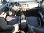 ✅ 2012 Mitsubishi Outlander SE • VIN: JA4JT3AW8CU002750 • Lot: 85421935. Wystawiony na Copart z przebiegiem 141 439 mil. Bezpłatny archiwum sprzedaży aukcyjnych z USA i szczegółowy raport historii pojazdu na DreamBid. Zdjęcie 8.