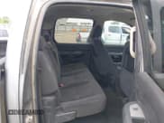 ✅ 2007 Chevrolet Silverado 1500 1LT • VIN: 2GCEC13J271510467 • Lot: 42184998. Wystawiony na IAAI z przebiegiem 258 558 mil. Bezpłatny archiwum sprzedaży aukcyjnych z USA i szczegółowy raport historii pojazdu na DreamBid. Zdjęcie 8.