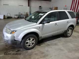 2004 Saturn VUE V6 z VIN 5GZCZ53474S882677, wystawiony jako Copart lot #84681374 z przebiegiem 304 312 mil mil oraz Szkoda całkowita • Salvage title. Historia ofert i sprzedaży dostępna na DreamBid. Obrazek 1.