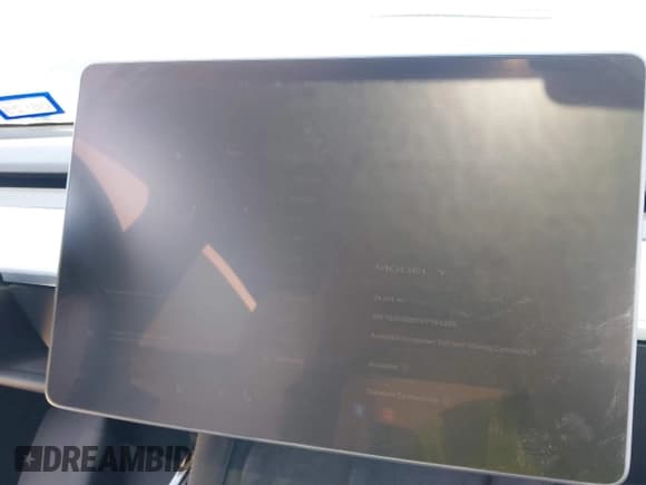 ✅ 2023 Tesla Model Y Performance • VIN: 7SAYGDEF1PF784383 • Lot: 43520884. Wystawiony na IAAI z przebiegiem 24 014 mil. Bezpłatny archiwum sprzedaży aukcyjnych z USA i szczegółowy raport historii pojazdu na DreamBid. Zdjęcie 18.