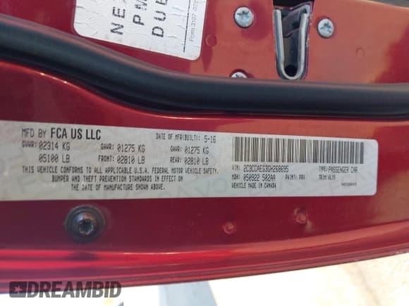 ✅ 2016 Chrysler 300 C • VIN: 2C3CCAEG3GH268695 • Lot: 43611998. Listed on IAAI with 255,544 mi. Free auction sales archive from the USA and detailed vehicle history report at DreamBid. Image 9.