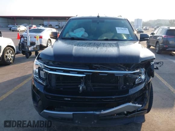 ✅ 2019 Ford Expedition XLT • VIN: 1FMJU1HT5KEA82614 • Lot: 41796289. Listed on IAAI with 101,583 mi. Free auction sales archive from the USA and detailed vehicle history report at DreamBid. Image 12.