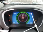 ✅ 2018 Chevrolet Volt LT • VIN: 1G1RA6S50JU158888 • Lot: 82135133. Wystawiony na Copart z przebiegiem 38 720 mil. Bezpłatny archiwum sprzedaży aukcyjnych z USA i szczegółowy raport historii pojazdu na DreamBid. Zdjęcie 9.