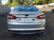 ✅ 2016 Ford Fusion SE • VIN: 1FA6P0H71G5134218 • Lot: 70465635. Listed on Copart with 105,653 mi. Free auction sales archive from the USA and detailed vehicle history report at DreamBid. Image 6.