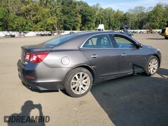 ✅ 2013 Chevrolet Malibu LTZ • VIN: 1G11H5SA2DF328614 • Lot: 82135415. Wystawiony na Copart z przebiegiem 166 935 mil. Bezpłatny archiwum sprzedaży aukcyjnych z USA i szczegółowy raport historii pojazdu na DreamBid. Zdjęcie 3.