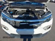 ✅ 2018 Honda Pilot EX-L • VIN: 5FNYF5H52JB016461 • Lot: 43625359. Wystawiony na IAAI z przebiegiem 164 073 mil. Bezpłatny archiwum sprzedaży aukcyjnych z USA i szczegółowy raport historii pojazdu na DreamBid. Zdjęcie 10.