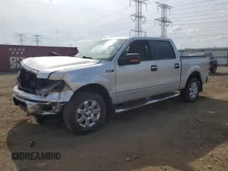 2013 Ford F-150 XLT z VIN 1FTFW1EFXDFD16228, wystawiony jako Copart lot #81722055 z przebiegiem 121 978 mil mil oraz Szkoda całkowita • Salvage title. Historia ofert i sprzedaży dostępna na DreamBid. Obrazek 1.