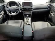 ✅ 2019 Hyundai Kona Ultimate • VIN: KM8K53A50KU219764 • Лот: 63733214. Опубликован ранее на Copart с пробегом 37 113 миль. Бесплатный доступ к архиву аукционных продаж из США и подробный отчёт об истории автомобиля на DreamBid. Изображение 8.