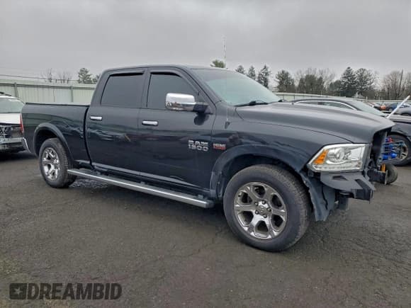 ✅ 2017 Ram 1500 Laramie • VIN: 1C6RR7VT6HS774513 • Lot: 94253035. Wystawiony na Copart z przebiegiem 179 363 mil. Bezpłatny archiwum sprzedaży aukcyjnych z USA i szczegółowy raport historii pojazdu na DreamBid. Zdjęcie 4.