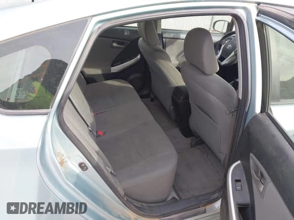 ✅ 2013 Toyota Prius Three • VIN: JTDKN3DU8D1651756 • Lot: 43626019. Wystawiony na IAAI z przebiegiem 214 979 mil. Bezpłatny archiwum sprzedaży aukcyjnych z USA i szczegółowy raport historii pojazdu na DreamBid. Zdjęcie 8.