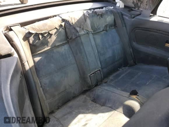 1991 BMW 3 Series z VIN WBABB2314MEC25288, wystawiony jako Copart lot #53748225 z przebiegiem 146 500 mil mil oraz Czysty tytuł • Clean title. Historia ofert i sprzedaży dostępna na DreamBid. Obrazek 10.