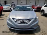 ✅ 2012 Hyundai Sonata SE • VIN: 5NPEC4AC9CH477031 • Lot: 60033034. Listed on Copart with 88,859 mi. Free auction sales archive from the USA and detailed vehicle history report at DreamBid. Image 5.