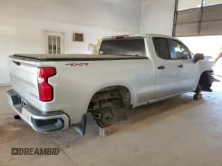 ✅ 2019 Chevrolet Silverado 1500 Custom • VIN: 1GCRYBEF7KZ208030 • Lot: 75328914. Wystawiony na Copart z przebiegiem 41 760 mil. Bezpłatny archiwum sprzedaży aukcyjnych z USA i szczegółowy raport historii pojazdu na DreamBid. Zdjęcie 3.