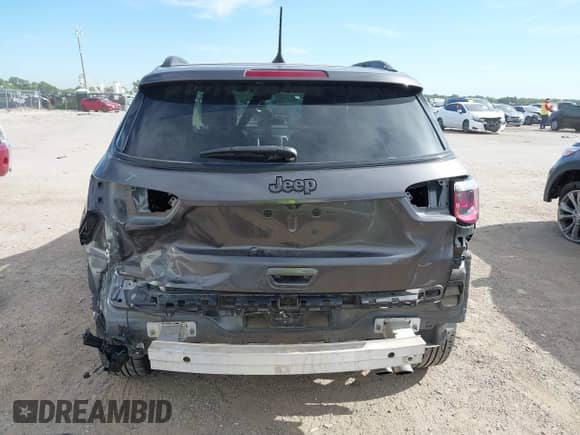 2021 Jeep Compass 80th Anniversary z VIN 3C4NJCEB0MT604218, wystawiony jako IAAI lot #42316107 z przebiegiem 73 743 mil mil oraz . Historia ofert i sprzedaży dostępna na DreamBid. Obrazek 16.