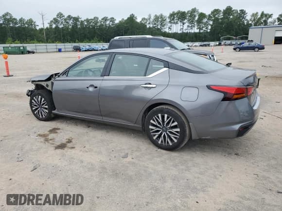 ✅ 2023 Nissan Altima SV • VIN: 1N4BL4DV7PN421827 • Lot: 68210325. Wystawiony na Copart z przebiegiem 20 830 mil. Bezpłatny archiwum sprzedaży aukcyjnych z USA i szczegółowy raport historii pojazdu na DreamBid. Zdjęcie 2.