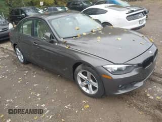 2013 BMW 3 Series 328i с VIN WBA3C1C50DF436770, выставлен на аукционе IAAI как лот 43586367 с пробегом 103 464 миль миль и . История ставок и продаж доступна на DreamBid. Изображение 1.